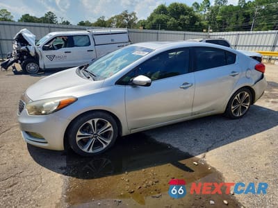 2015 KIA FORTE EX KNAFZ4A81F5380115 - główne zdjęcie licytacji z USA - miniatura