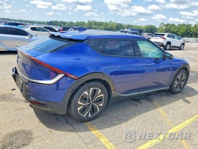 Trzecie zdjęcie samochodu z tyłu: 2023 KIA EV6 WIND VIN:KNDC34LA7P5112968 - miniatura