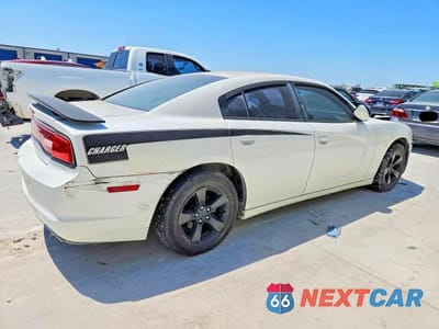 Trzecie zdjęcie samochodu z tyłu: 2014 DODGE CHARGER SE VIN:2C3CDXBG4EH168462 - miniatura