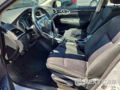 Zdjęcie 7 z 12 samochodu: 2019 NISSAN SENTRA SV VIN:3N1AB7AP3KY270323 - miniatura