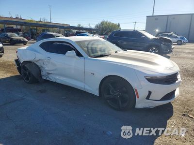 Czwarte zdjęcie samochodu z boku: 2020 CHEVROLET CAMARO LS VIN:1G1FB1RS0L0106251 - miniatura