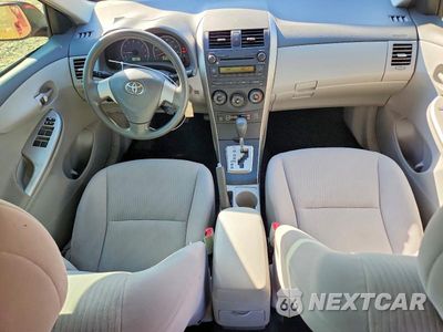 Zdjęcie 8 z 12 samochodu: 2010 TOYOTA COROLLA LE VIN:JTDBU4EE3AJ070791 - miniatura