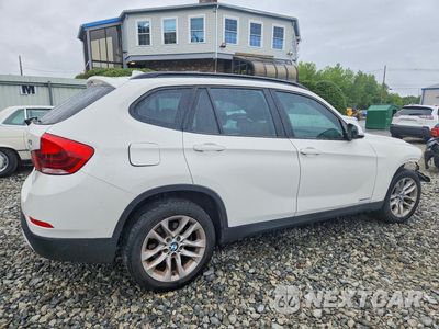 Trzecie zdjęcie samochodu z tyłu: 2015 BMW X1 XDRIVE28I VIN:WBAVL1C53FVY36601 - miniatura