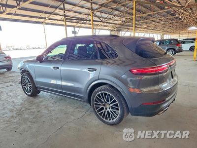 Drugie zdjęcie samochodu z przodu: 2019 PORSCHE CAYENNE VIN:WP1AA2AY3KDA13725 - miniatura
