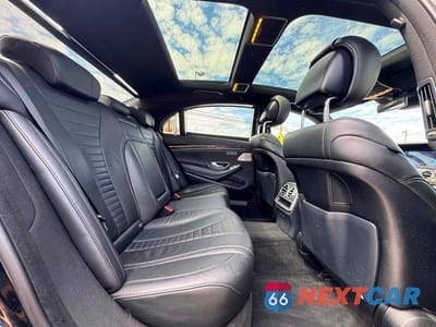 Zdjęcie 6 z 10 samochodu: 2020 MERCEDES-BENZ S 560 4MATIC VIN:WDDUG8GB2LA526654 - miniatura