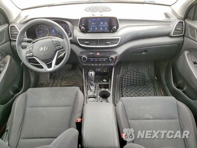 Zdjęcie 8 z 12 samochodu: 2019 HYUNDAI TUCSON SE VIN:KM8J2CA47KU957072 - miniatura