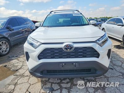 Piąte zdjęcie samochodu w środku: 2025 TOYOTA RAV4 XLE VIN:2T3P1RFV8SW569499 - miniatura