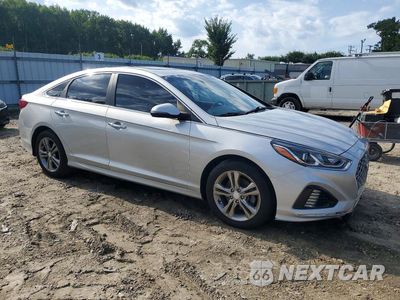 Czwarte zdjęcie samochodu z boku: 2019 HYUNDAI SONATA SEL VIN:5NPE34AF6KH734462 - miniatura