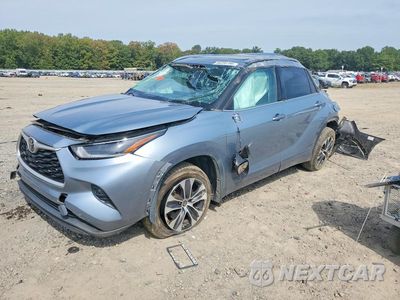 2021 TOYOTA HIGHLANDER XLE 5TDGZRBH1MS142307 - główne zdjęcie licytacji z USA - miniatura