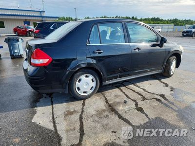 Trzecie zdjęcie samochodu z tyłu: 2008 NISSAN VERSA 1.8 S VIN:3N1BC11E88L378424 - miniatura