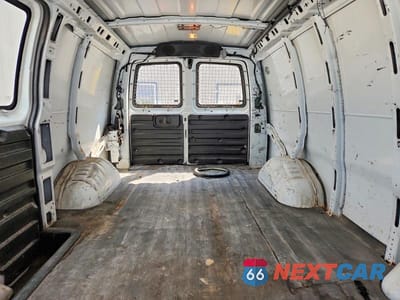 Zdjęcie 10 z 13 samochodu: 2009 CHEVROLET EXPRESS G2500 VIN:1GCGG25C391127101 - miniatura