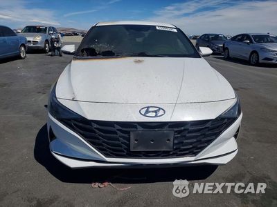 Piąte zdjęcie samochodu w środku: 2022 HYUNDAI ELANTRA SE VIN:5NPLL4AG7NH072508 - miniatura