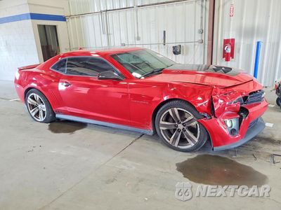Czwarte zdjęcie samochodu z boku: 2013 CHEVROLET CAMARO ZL1 VIN:2G1FL1EP1D9805023 - miniatura