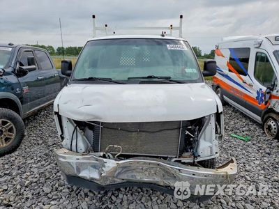 Piąte zdjęcie samochodu w środku: 2022 GMC SAVANA VIN:1GTW7AF78N1197002 - miniatura