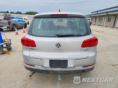 Zdjęcie 6 z 12 samochodu: 2013 VOLKSWAGEN TIGUAN S VIN:WVGBV7AX1DW520625 - miniatura