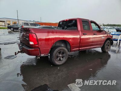Trzecie zdjęcie samochodu z tyłu: 2018 RAM 1500 ST VIN:1C6RR7FG5JS174590 - miniatura