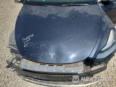 Zdjęcie 11 z 13 samochodu: 2022 TESLA MODEL Y VIN:7SAYGDEE6NA004606 - miniatura