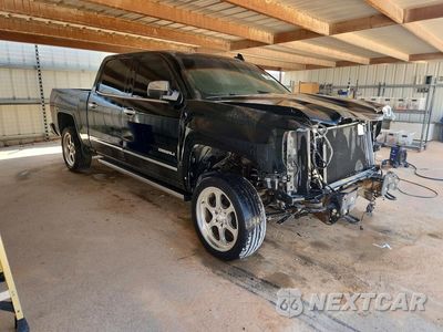 Czwarte zdjęcie samochodu z boku: 2018 GMC SIERRA K1500 DENALI VIN:3GTU2PEJ1JG575842 - miniatura