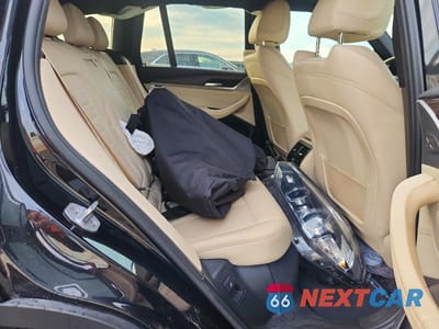 Zdjęcie 10 z 13 samochodu: 2019 BMW X3 SDRIVE30I VIN:5UXTR7C58KLE97689 - miniatura