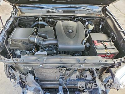 Zdjęcie 11 z 13 samochodu: 2017 TOYOTA TACOMA LIMITED VIN:3TMGZ5AN7HM110192 - miniatura