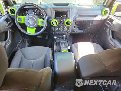 Zdjęcie 8 z 13 samochodu: 2018 JEEP WRANGLER UNLIMITED SPORT VIN:1C4BJWDG9JL818827 - miniatura