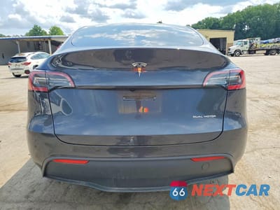 Zdjęcie 6 z 13 samochodu: 2024 TESLA MODEL Y VIN:7SAYGDEE8RA244598 - miniatura