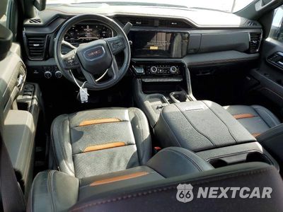 Zdjęcie 8 z 12 samochodu: 2025 GMC SIERRA K3500 AT4 VIN:1GT4UVEY9SF293270 - miniatura