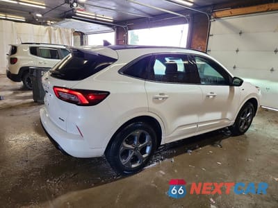 Trzecie zdjęcie samochodu z tyłu: 2024 FORD ESCAPE ST LINE VIN:1FMCU9MN3RUA88720 - miniatura