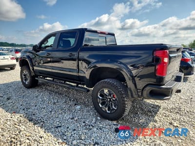 Drugie zdjęcie samochodu z przodu: 2020 CHEVROLET SILVERADO K1500 RST VIN:3GCUYEEL6LG305173 - miniatura