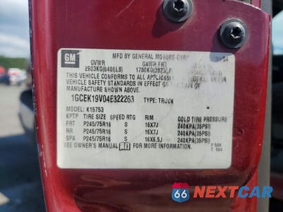 Zdjęcie 12 z 12 samochodu: 2004 CHEVROLET SILVERADO K1500 VIN:1GCEK19V04E322263 - miniatura