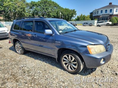 Czwarte zdjęcie samochodu z boku: 2003 TOYOTA HIGHLANDER LIMITED VIN:JTEHF21A130143771 - miniatura