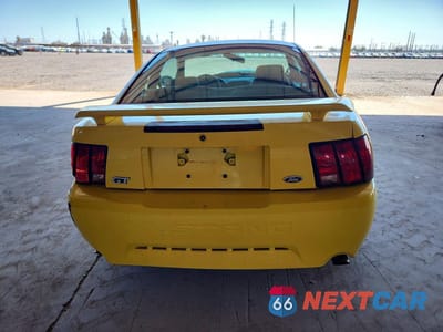 Zdjęcie 6 z 12 samochodu: 2001 FORD MUSTANG GT VIN:1FAFP42XX1F124501 - miniatura