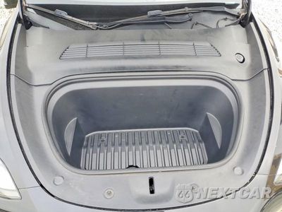 Zdjęcie 11 z 13 samochodu: 2022 TESLA MODEL Y VIN:7SAYGAEE7NF490036 - miniatura