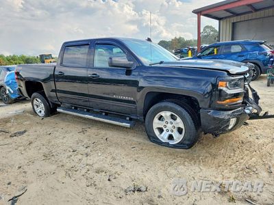 Czwarte zdjęcie samochodu z boku: 2017 CHEVROLET SILVERADO K1500 LT VIN:3GCUKREC5HG482295 - miniatura