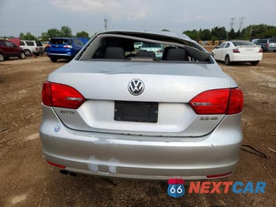 Zdjęcie 6 z 12 samochodu: 2012 VOLKSWAGEN JETTA SE VIN:3VWDP7AJ0CM403519 - miniatura