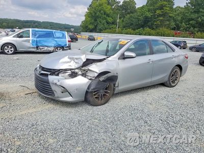 2015 TOYOTA CAMRY LE 4T1BF1FK5FU496335 - główne zdjęcie licytacji z USA - miniatura