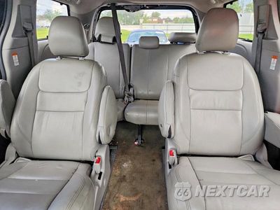Zdjęcie 10 z 14 samochodu: 2015 TOYOTA SIENNA LE VIN:5TDJK3DC5FS109029 - miniatura