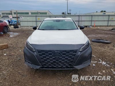 Piąte zdjęcie samochodu w środku: 2023 NISSAN ALTIMA SR VIN:1N4AL4CV4PN410765 - miniatura