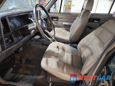 Zdjęcie 7 z 13 samochodu: 1993 JEEP CHEROKEE VIN:1J4FJ28S2PL644983 - miniatura
