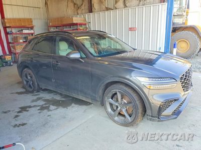 Czwarte zdjęcie samochodu z boku: 2026 GENESIS GV70 SPORT PRESTIGE VIN:KMUMEDTC8TU242528 - miniatura