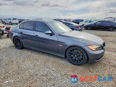 Czwarte zdjęcie samochodu z boku: 2006 BMW 330 I VIN:WBAVB33586KR74098 - miniatura