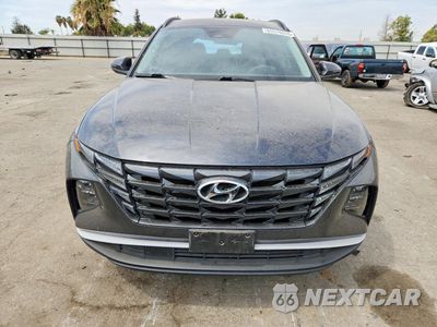 Piąte zdjęcie samochodu w środku: 2023 HYUNDAI TUCSON SEL VIN:5NMJF3AE5PH170394 - miniatura