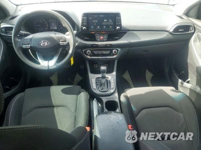 Zdjęcie 8 z 13 samochodu: 2019 HYUNDAI ELANTRA GT BASE VIN:KMHH35LE3KU094834 - miniatura