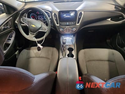 Zdjęcie 8 z 12 samochodu: 2023 CHEVROLET MALIBU LT VIN:1G1ZD5ST3PF131696 - miniatura