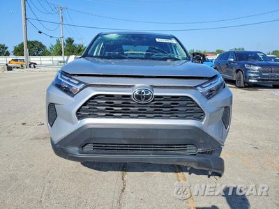 Piąte zdjęcie samochodu w środku: 2025 TOYOTA RAV4 LE VIN:2T3G1RFV7SC572993 - miniatura