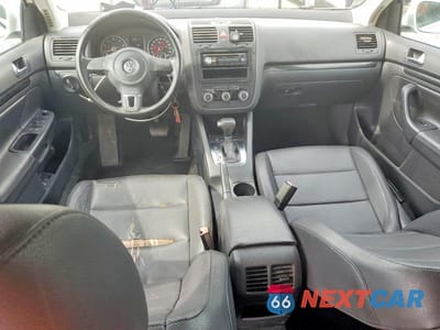 Zdjęcie 8 z 12 samochodu: 2010 VOLKSWAGEN JETTA SE VIN:3VWRZ7AJ8AM045549 - miniatura