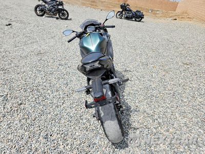 Czwarte zdjęcie samochodu z boku: 2025 KAWASAKI EX650 P VIN:ML5EXEP18SDAG5454 - miniatura