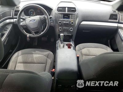 Zdjęcie 8 z 13 samochodu: 2017 FORD EXPLORER XLT VIN:1FM5K7D80HGD97586 - miniatura