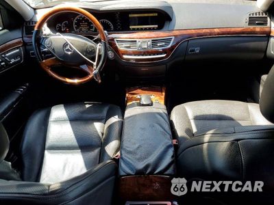 Zdjęcie 8 z 12 samochodu: 2010 MERCEDES-BENZ S 550 VIN:WDDNG7BBXAA346888 - miniatura