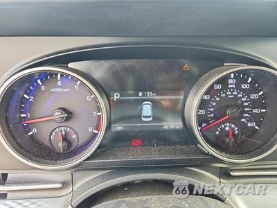 Zdjęcie 9 z 13 samochodu: 2022 KIA CARNIVAL LX VIN:KNDNB4H38N6097765 - miniatura